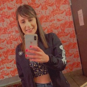 Meet your Posher, Esme